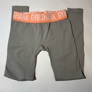 GYMSHARK peach and grey leggings